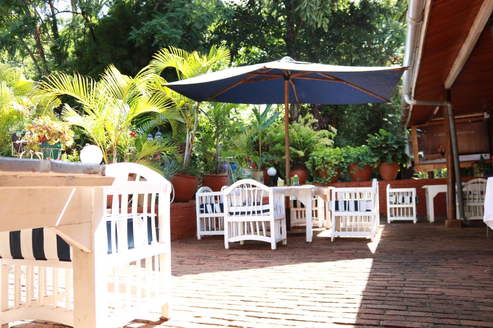 Izaak Walton Inn Embu Esterno foto